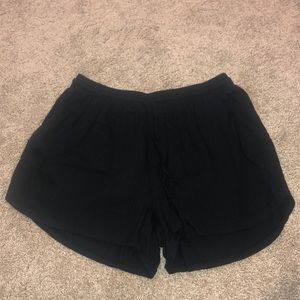 Universal Thread small shorts
